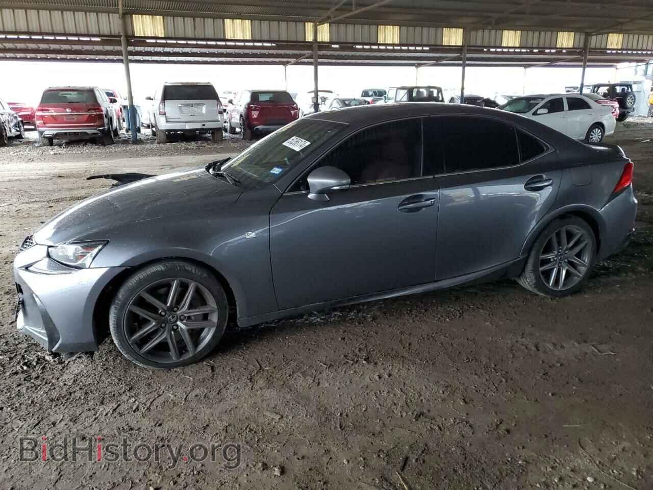 Photo JTHBA1D29H5045751 - LEXUS IS 2017