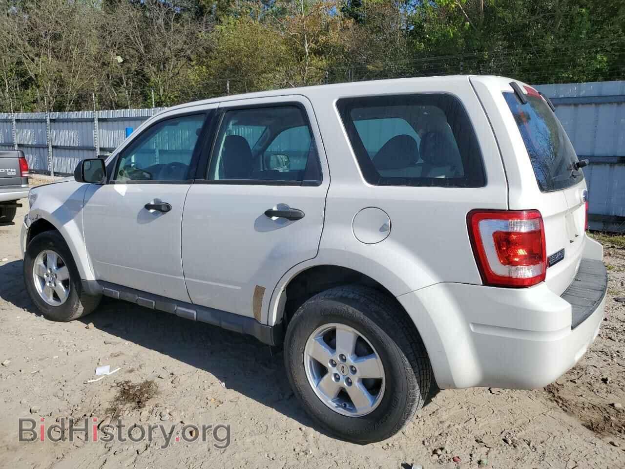 2012 FORD ESCAPE - VIN: 1FMCU0C7XCKA81829 - Фото 2