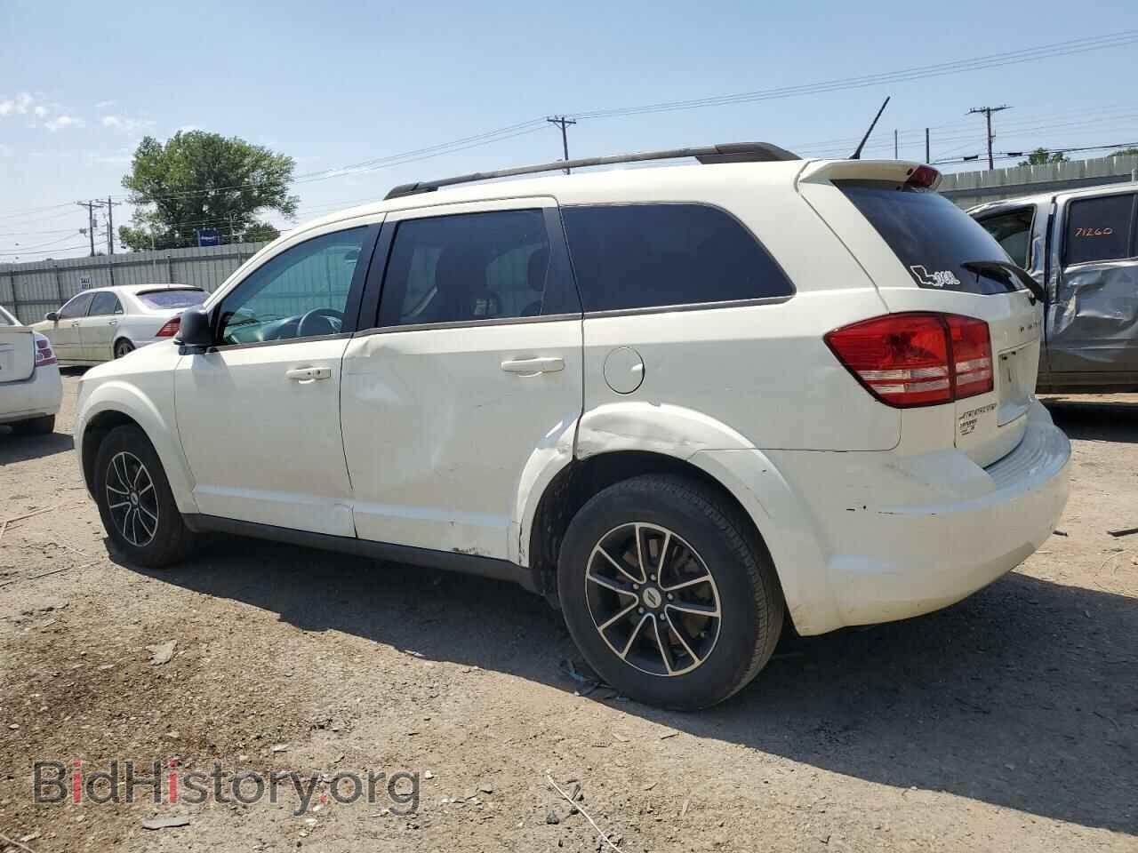 2018 DODGE JOURNEY - VIN: 3C4PDCAB3JT383702 - Фото 2