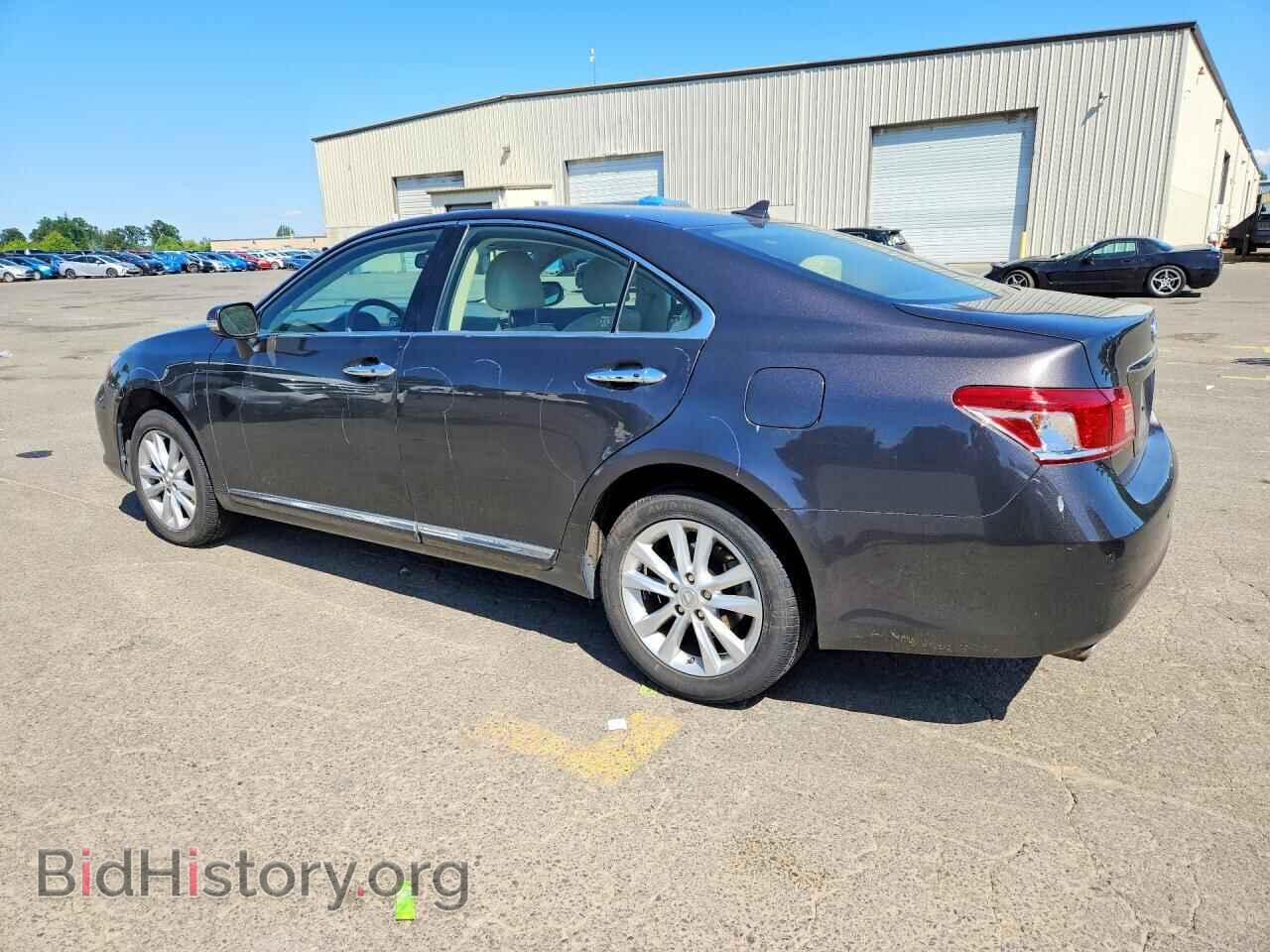 2011 LEXUS ES350 - VIN: JTHBK1EG9B2437452 - Photo 2