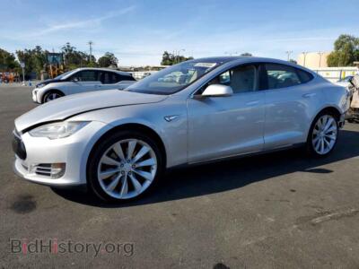 2013 Tesla MODEL S, серебристый — VIN 5YJSA1DP3DFP04204, Copart