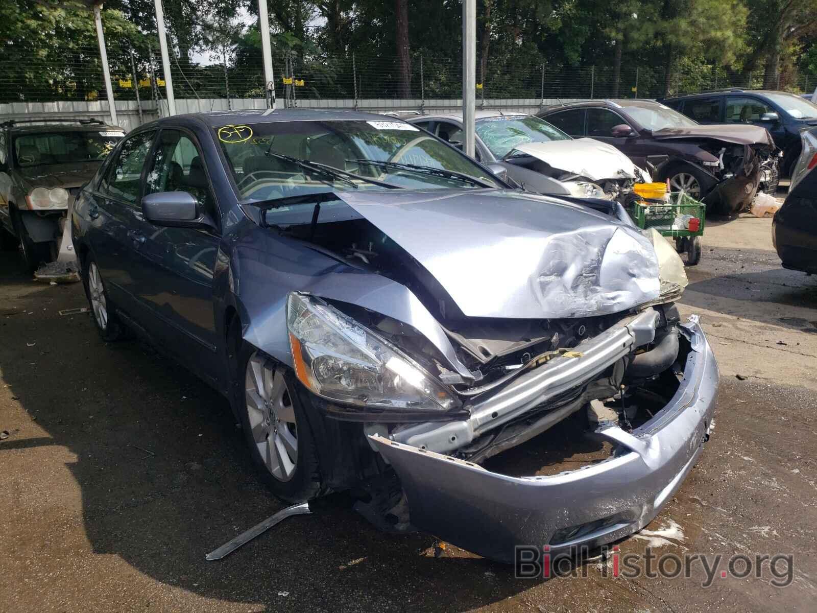 Photo 1HGCM66417A006765 - HONDA ACCORD 2007