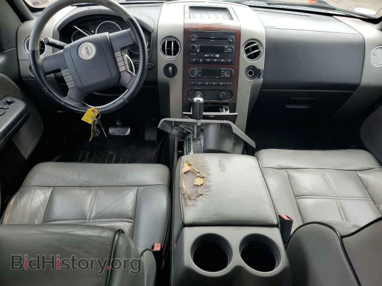 2006 LINCOLN MARK LT - VIN: 5LTPW18546FJ20096 - Фото 8