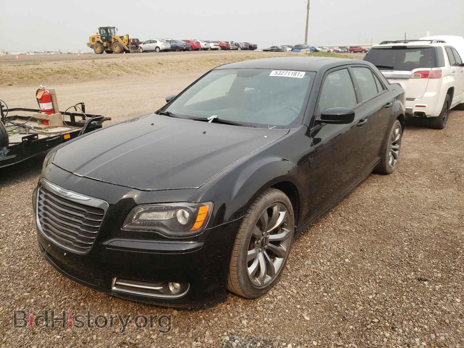 2014 CHRYSLER 300 - VIN: 2C3CCABGXEH377107 - Фото 2