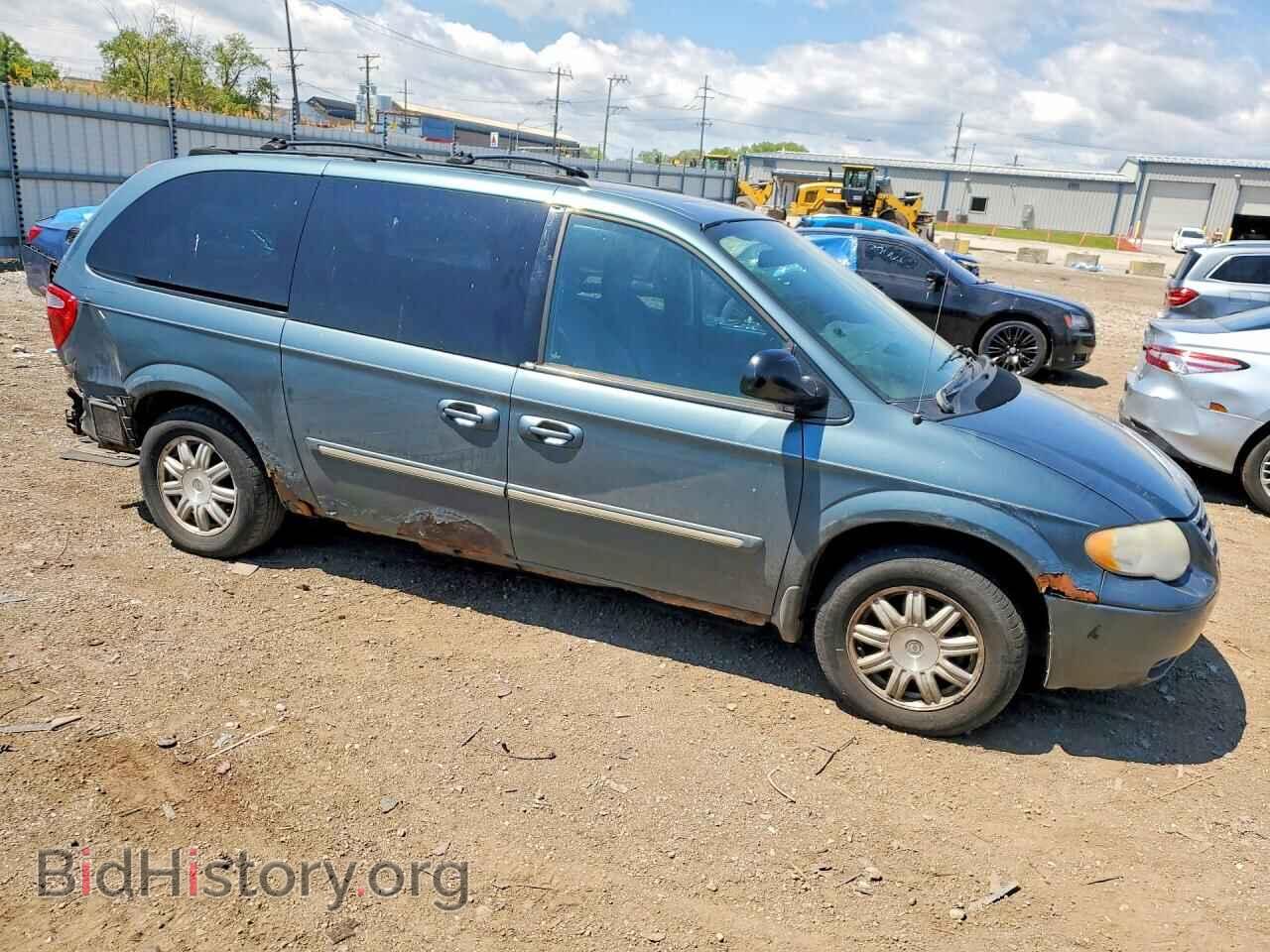 2005 CHRYSLER MINIVAN - VIN: 2C4GP54L45R546390 - Фото 4