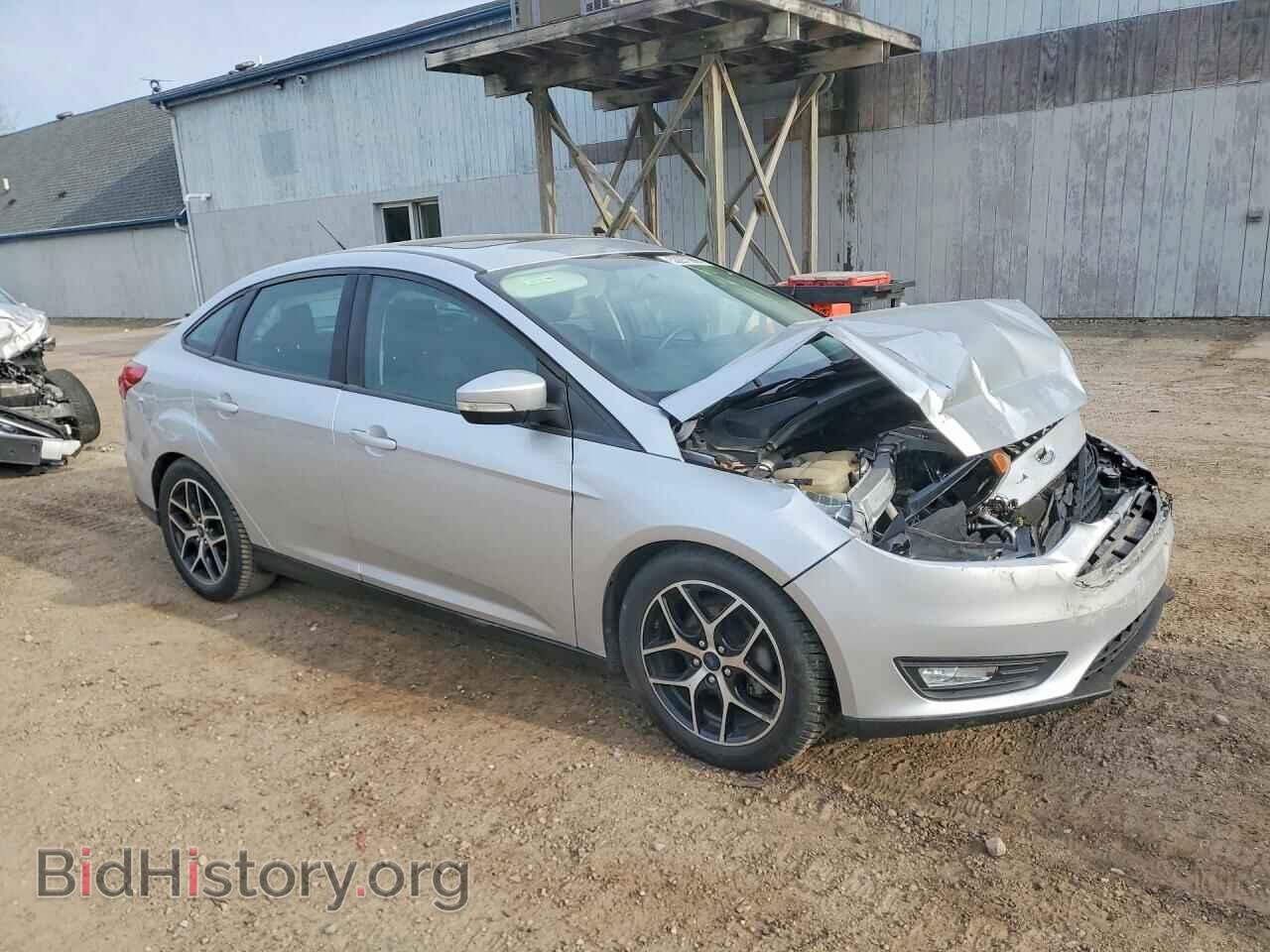 2017 FORD FOCUS - VIN: 1FADP3H2XHL244016 - Фото 4