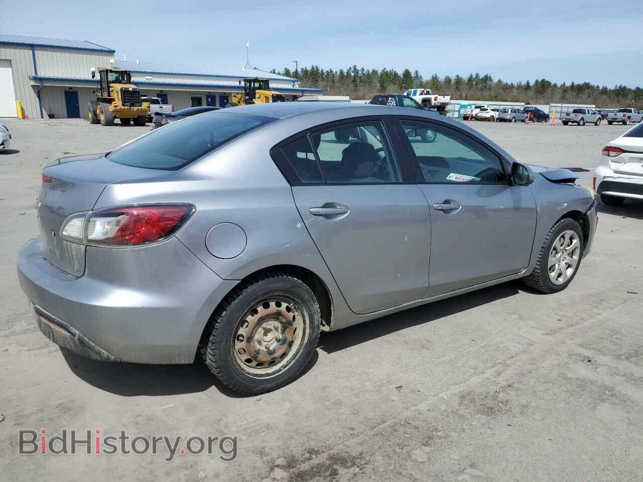 2011 MAZDA 3 - VIN: JM1BL1UGXB1494328 - Фото 3