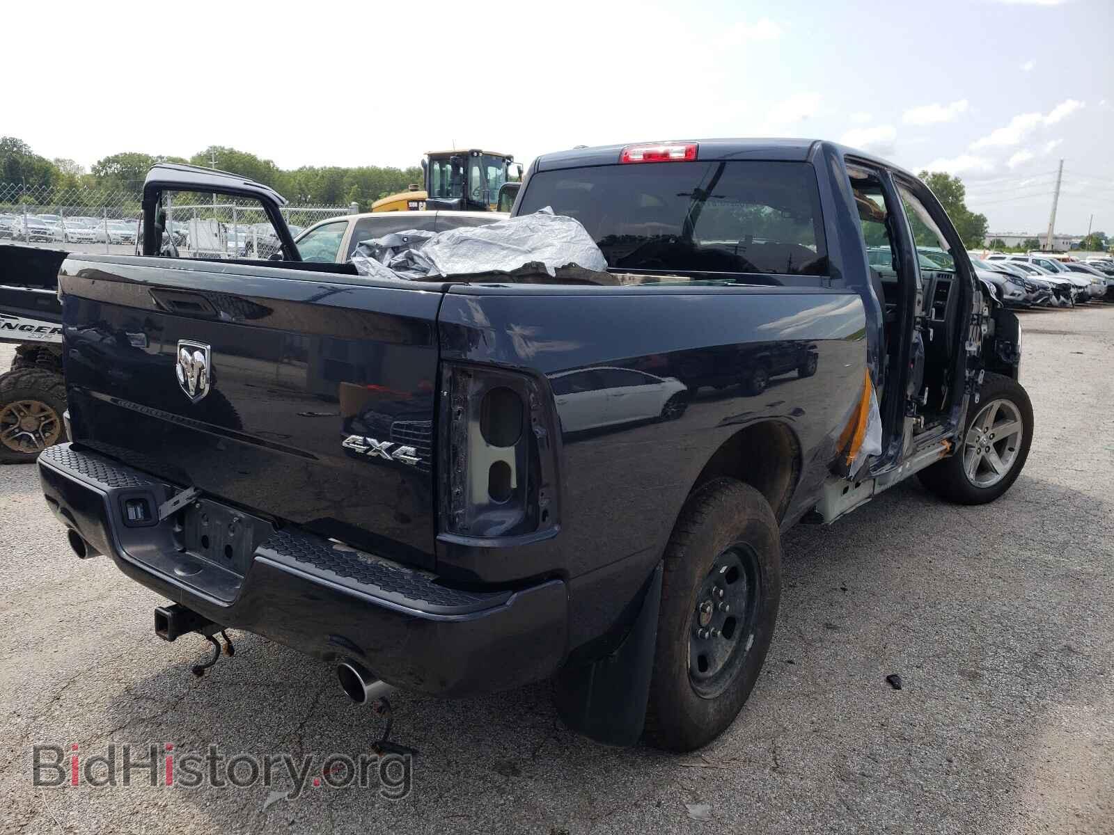 2017 RAM 1500 - VIN: 1C6RR7FT2HS607922 - Фото 4