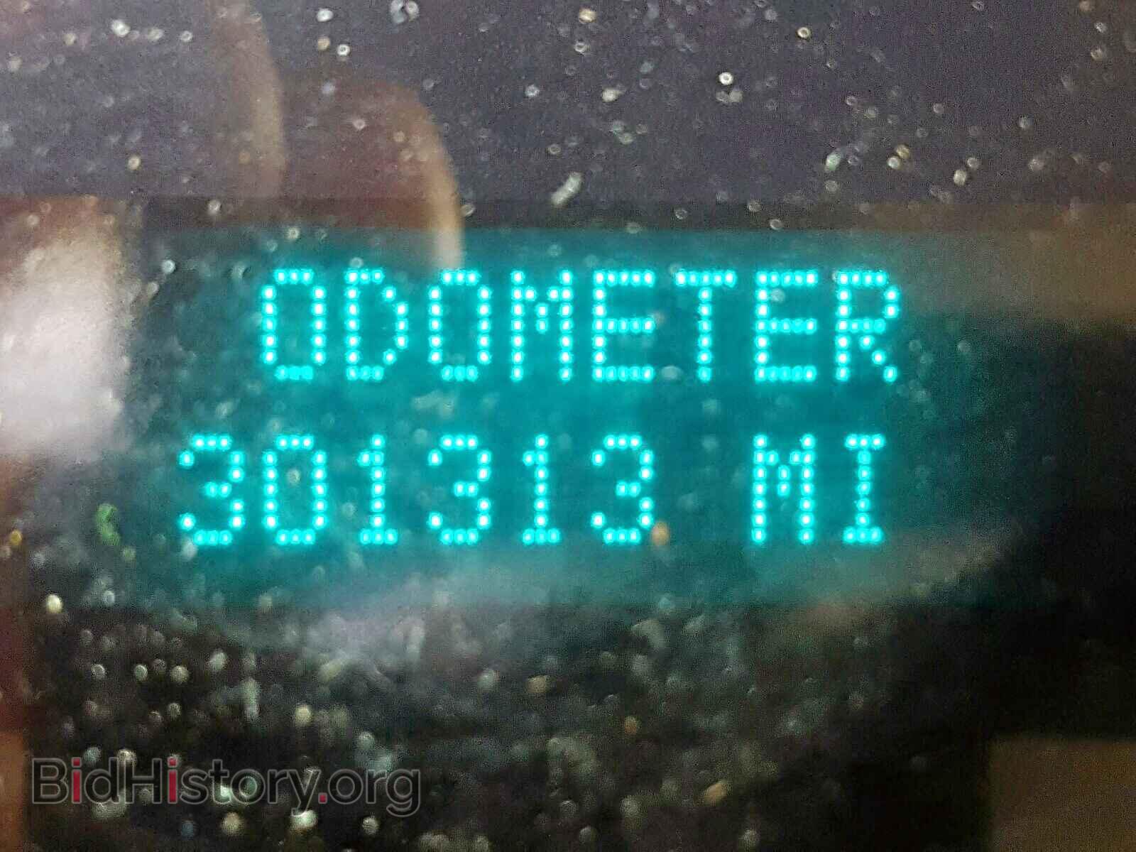 2011 CHEVROLET SILVERADO - VIN: 1GCNCPEX2BZ170323 - Фото 8