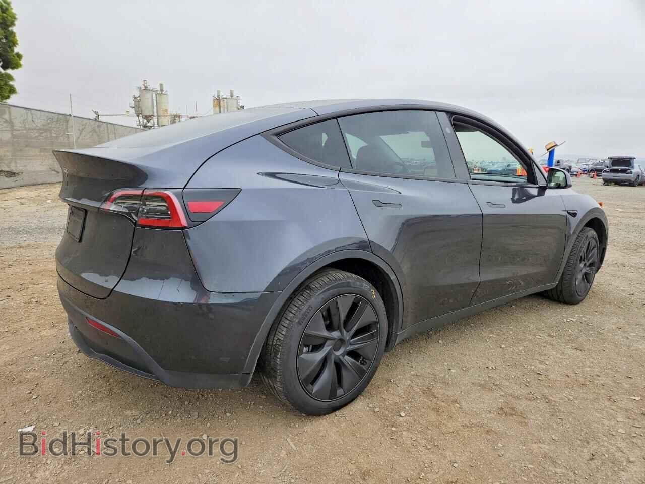 2025 TESLA MODEL Y - VIN: 7SAYGDED0SF253523 - Photo 3