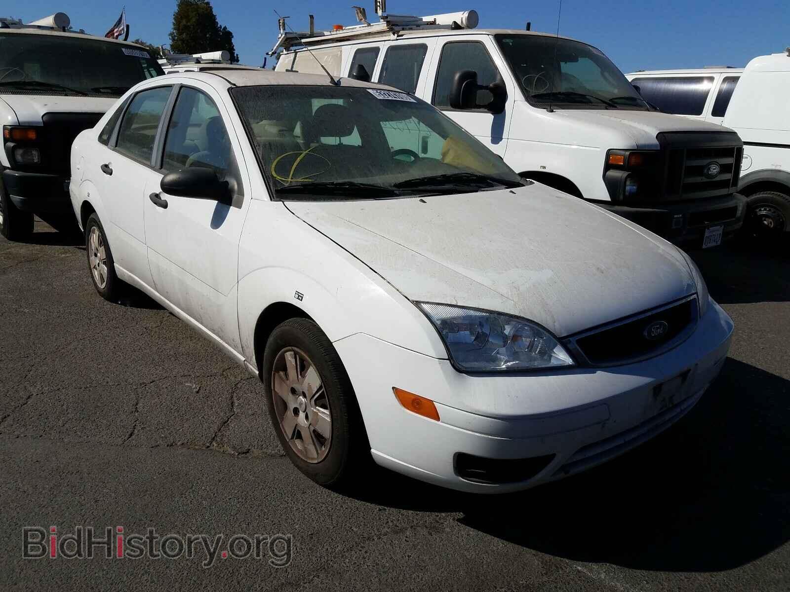 Photo 1FAHP34N67W323178 - FORD FOCUS 2007
