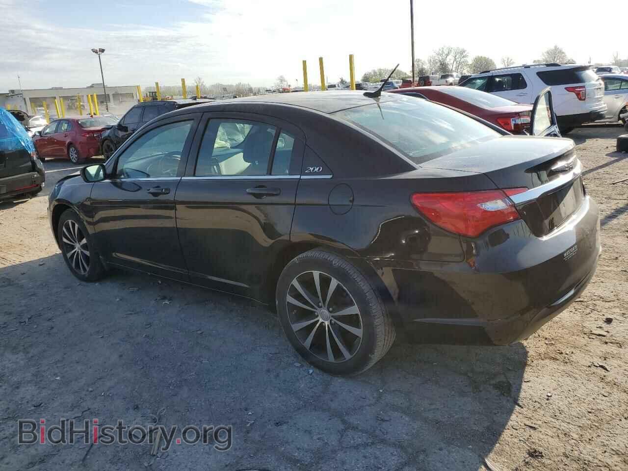 2013 CHRYSLER 200 - VIN: 1C3CCBBG3DN717984 - Photo 2