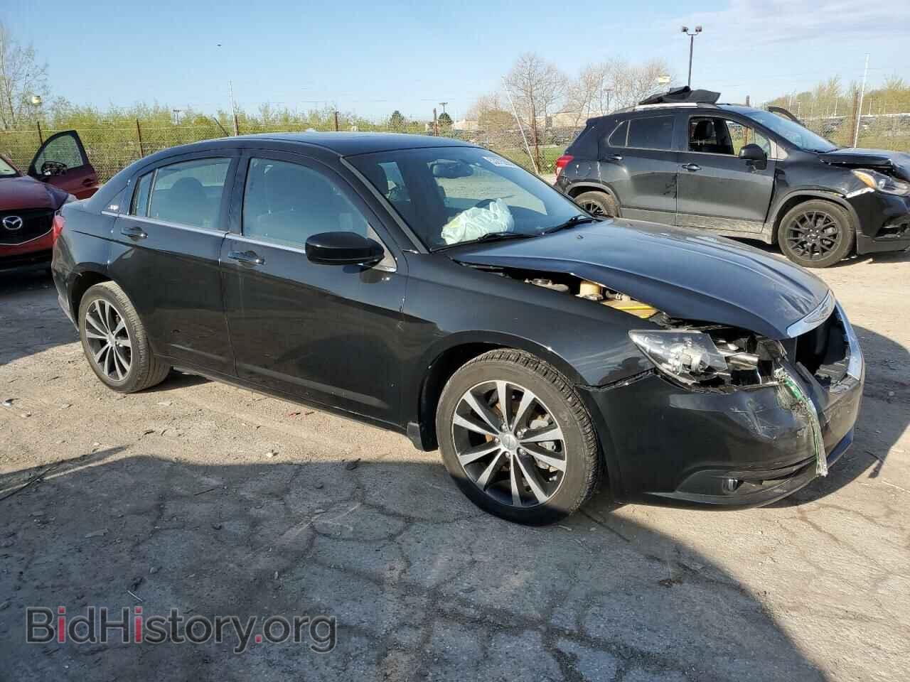 2013 CHRYSLER 200 - VIN: 1C3CCBBG3DN717984 - Photo 4