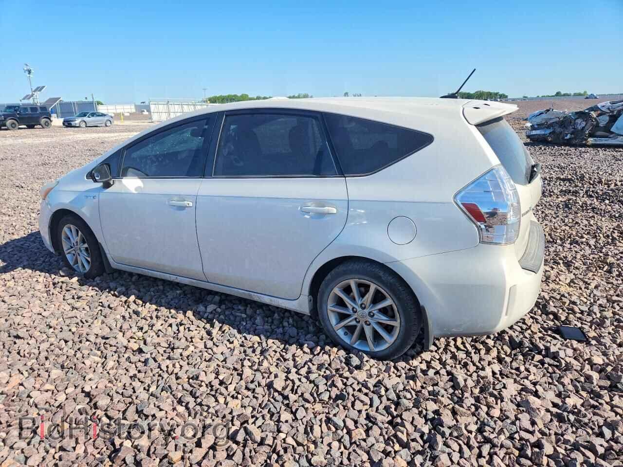 2014 TOYOTA PRIUS - VIN: JTDZN3EU8E3322400 - Фото 2