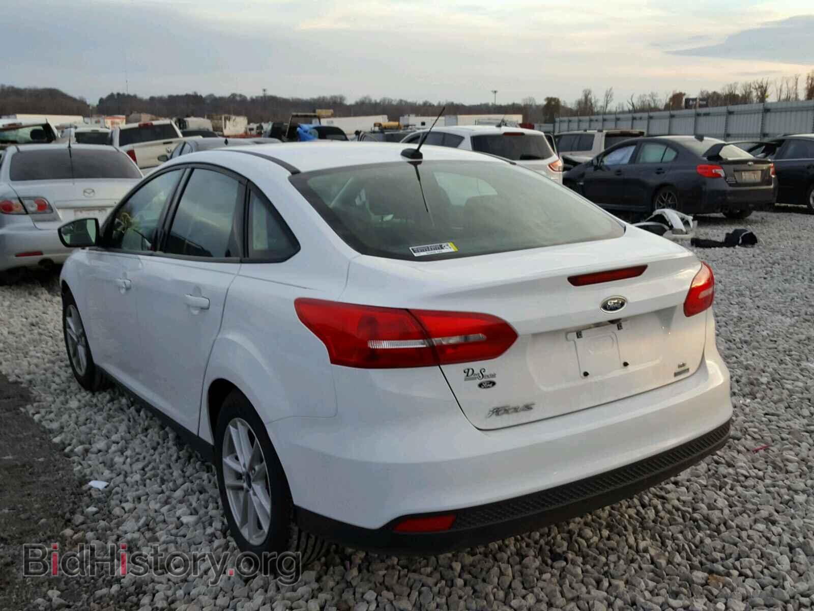 2018 FORD FOCUS - VIN: 1FADP3FE4JL229952 - Фото 3