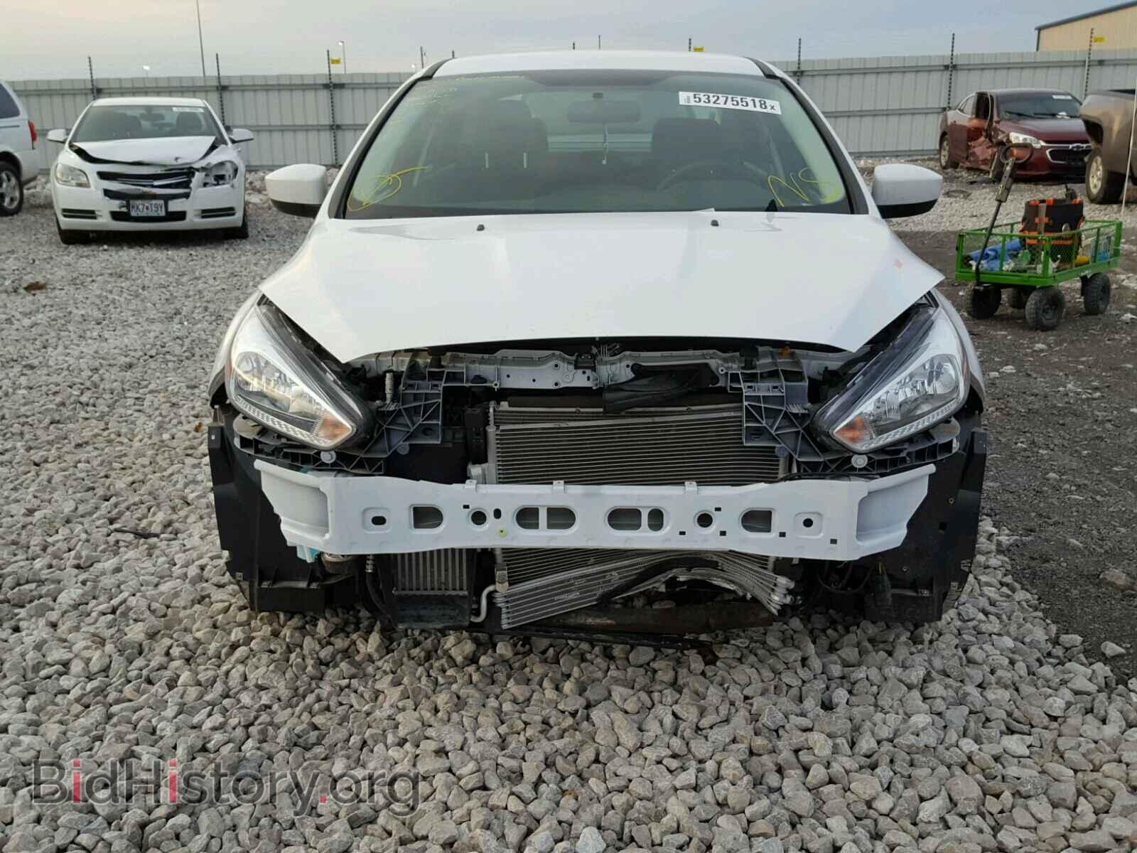 2018 FORD FOCUS - VIN: 1FADP3FE4JL229952 - Фото 9