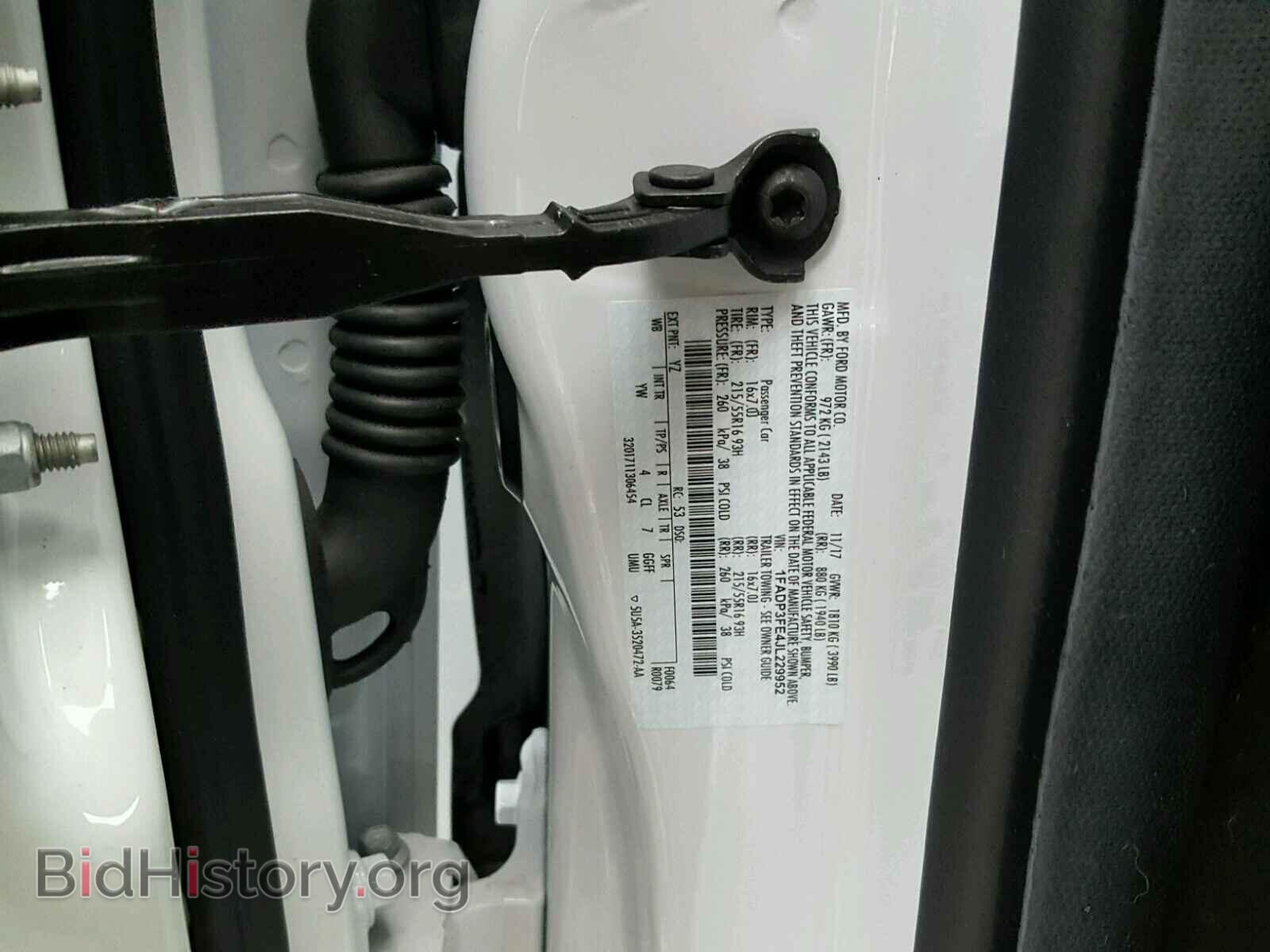 2018 FORD FOCUS - VIN: 1FADP3FE4JL229952 - Фото 10