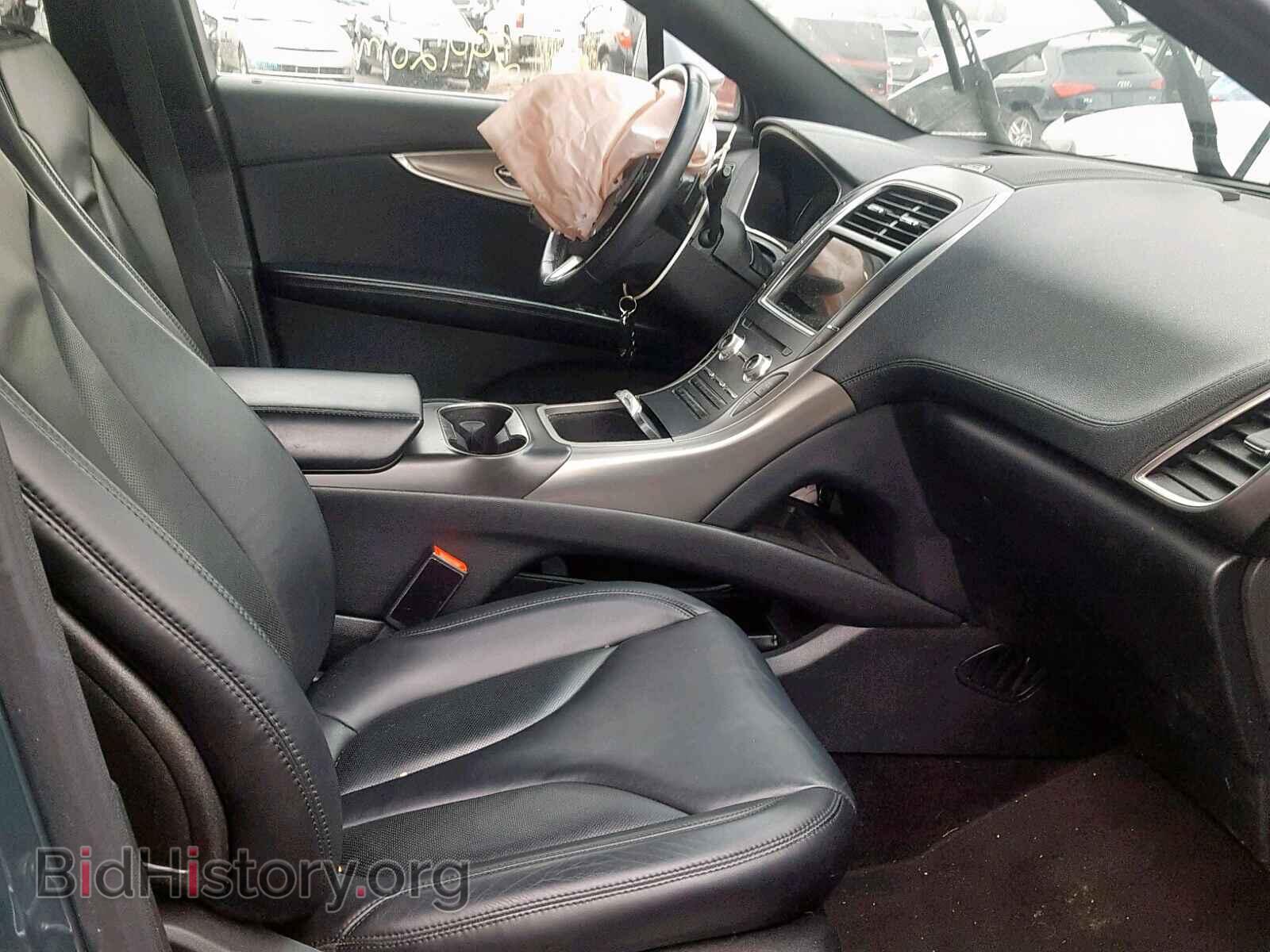 2016 LINCOLN MKX SELECT - VIN: 2LMTJ8KR1GBL62996 - Photo 5