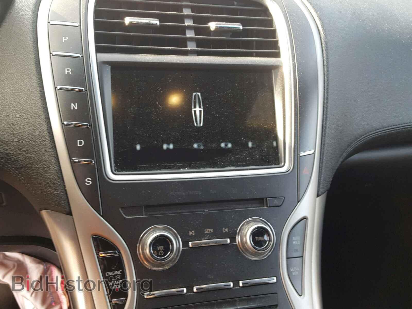 2016 LINCOLN MKX SELECT - VIN: 2LMTJ8KR1GBL62996 - Photo 9