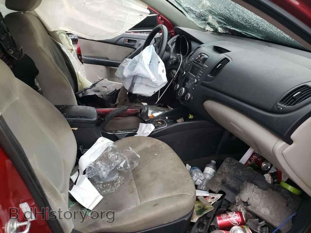 2012 KIA FORTE - VIN: KNAFU4A29C5563400 - Фото 5