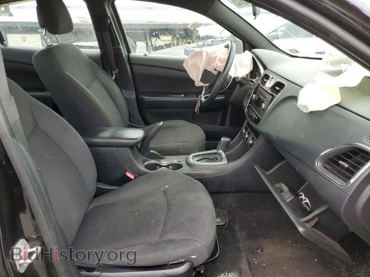 2014 CHRYSLER 200 - VIN: 1C3CCBAB1EN231195 - Фото 5