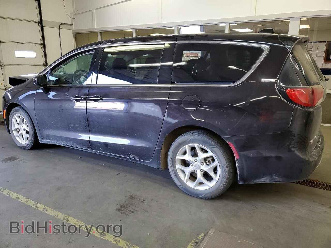 2017 CHRYSLER PACIFICA - VIN: 2C4RC1BG2HR833234 - Фото 2