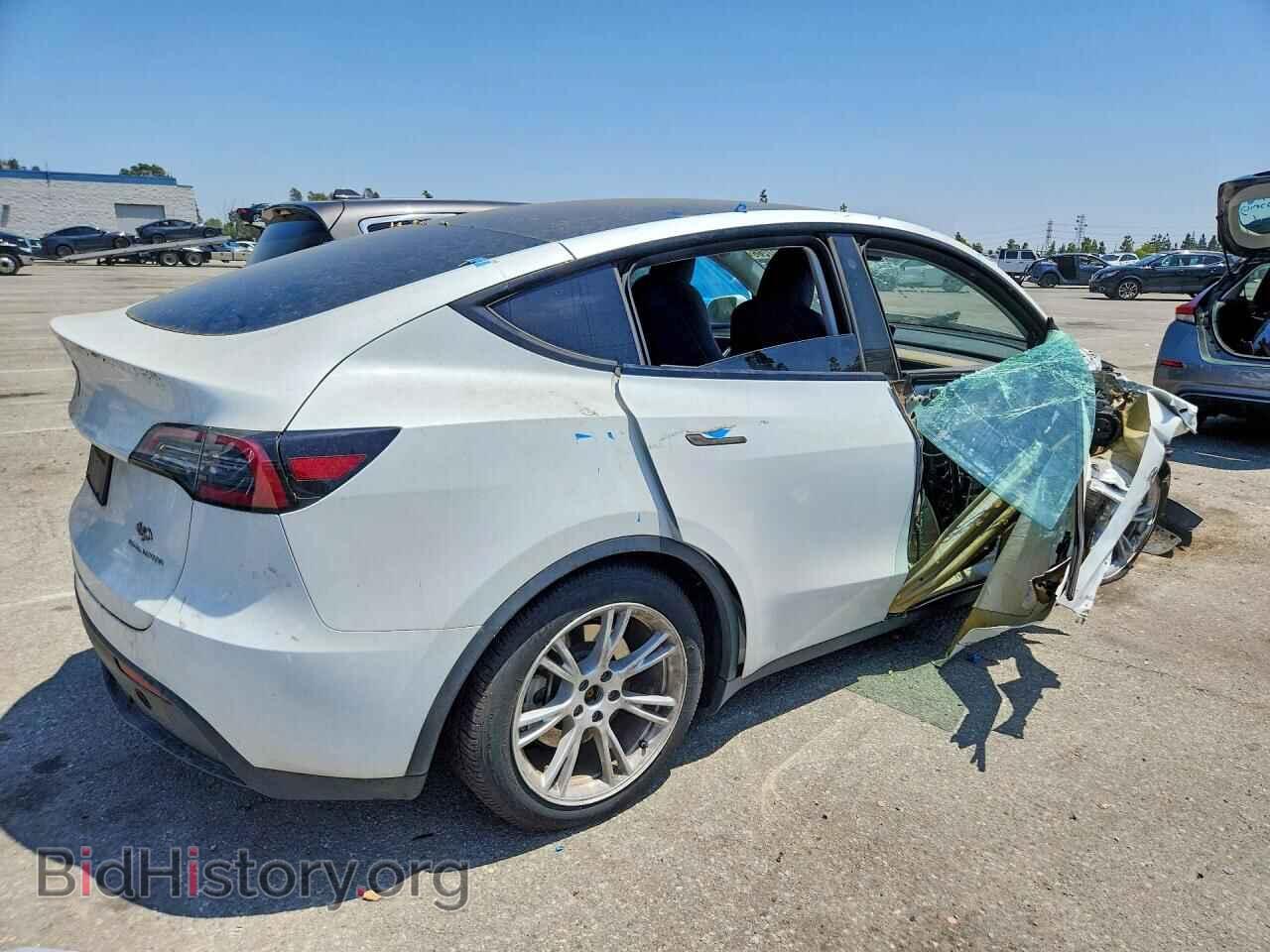 2023 TESLA MODEL Y - VIN: 7SAYGAEEXPF759990 - Photo 3