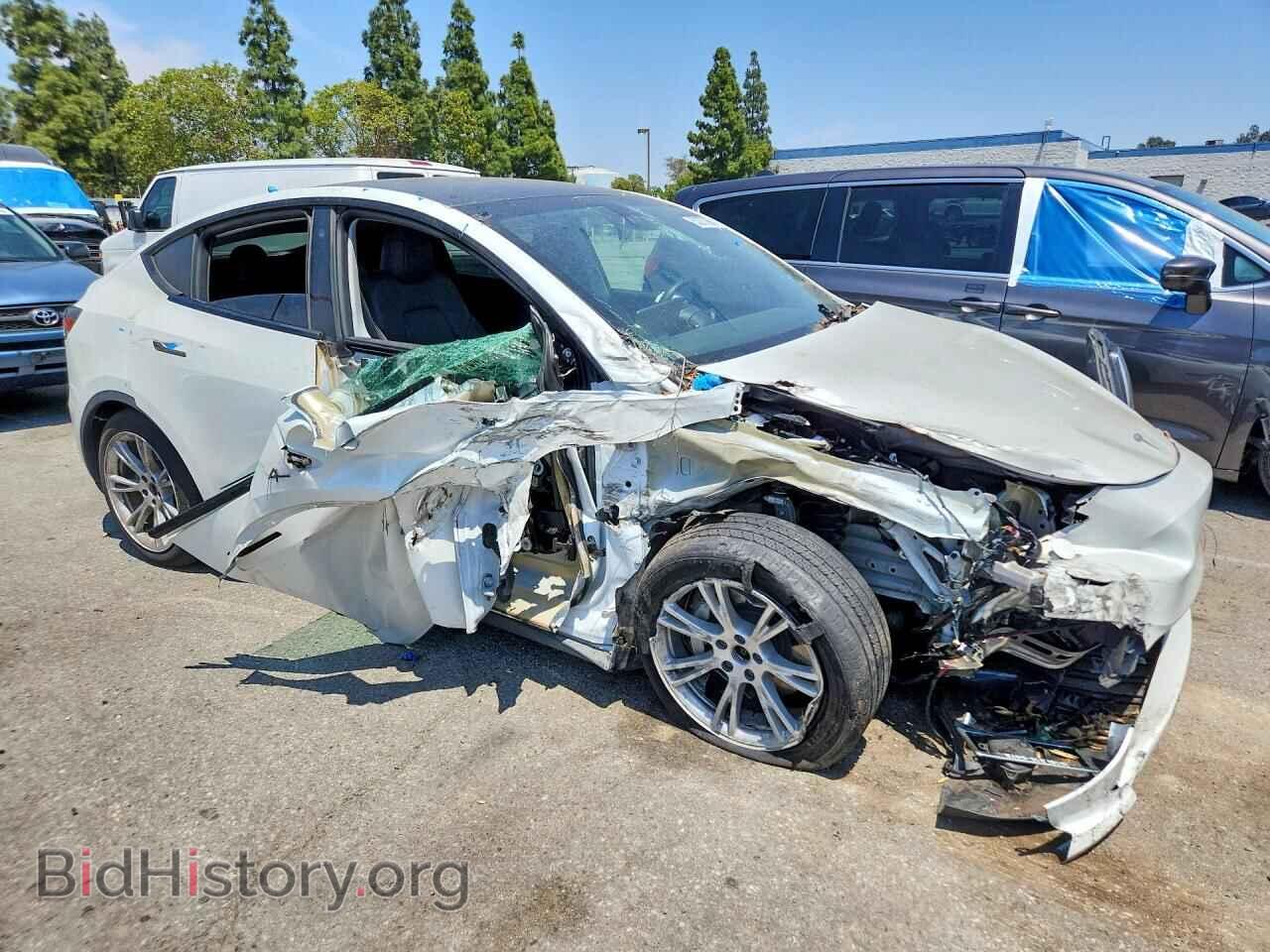 2023 TESLA MODEL Y - VIN: 7SAYGAEEXPF759990 - Photo 4