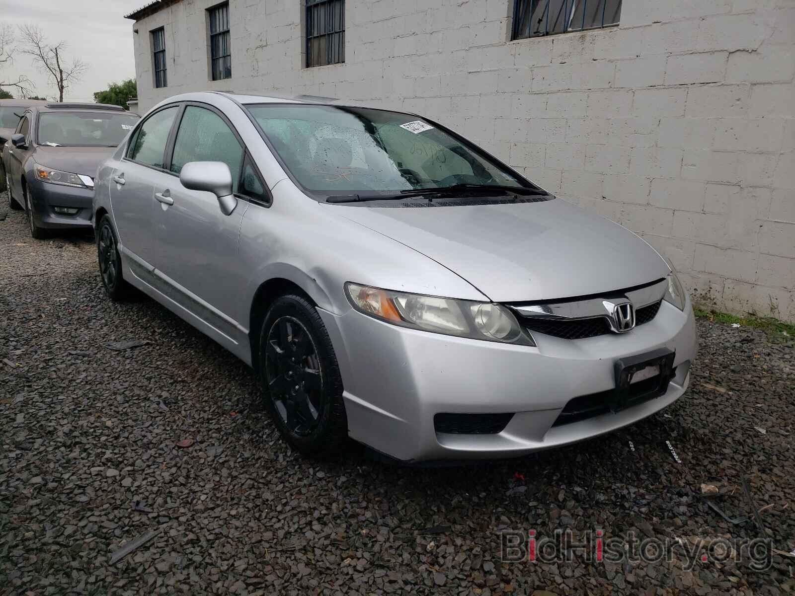 Photo 2HGFA1F52AH319155 - HONDA CIVIC 2010