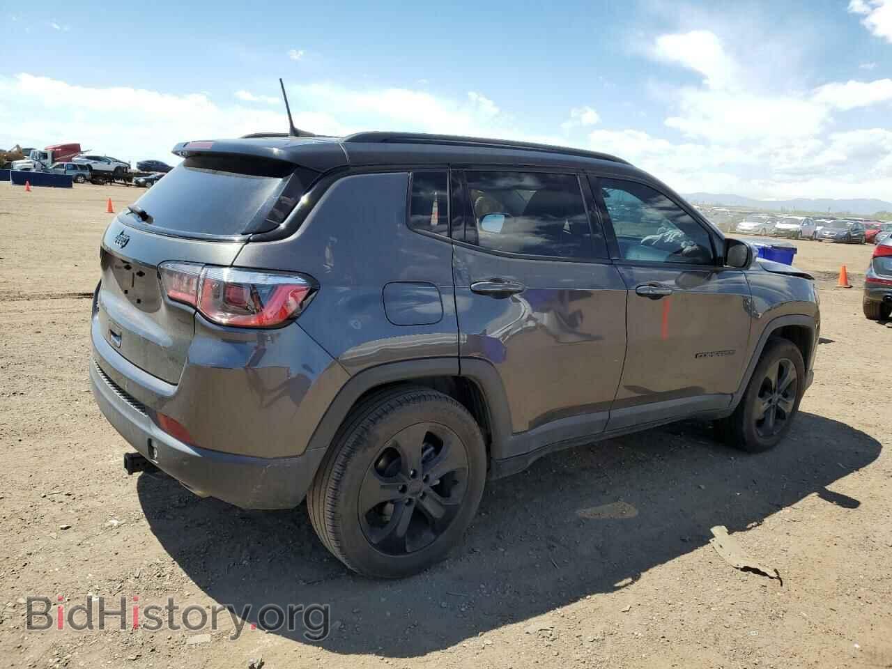 2018 JEEP COMPASS - VIN: 3C4NJDBB9JT315263 - Фото 3