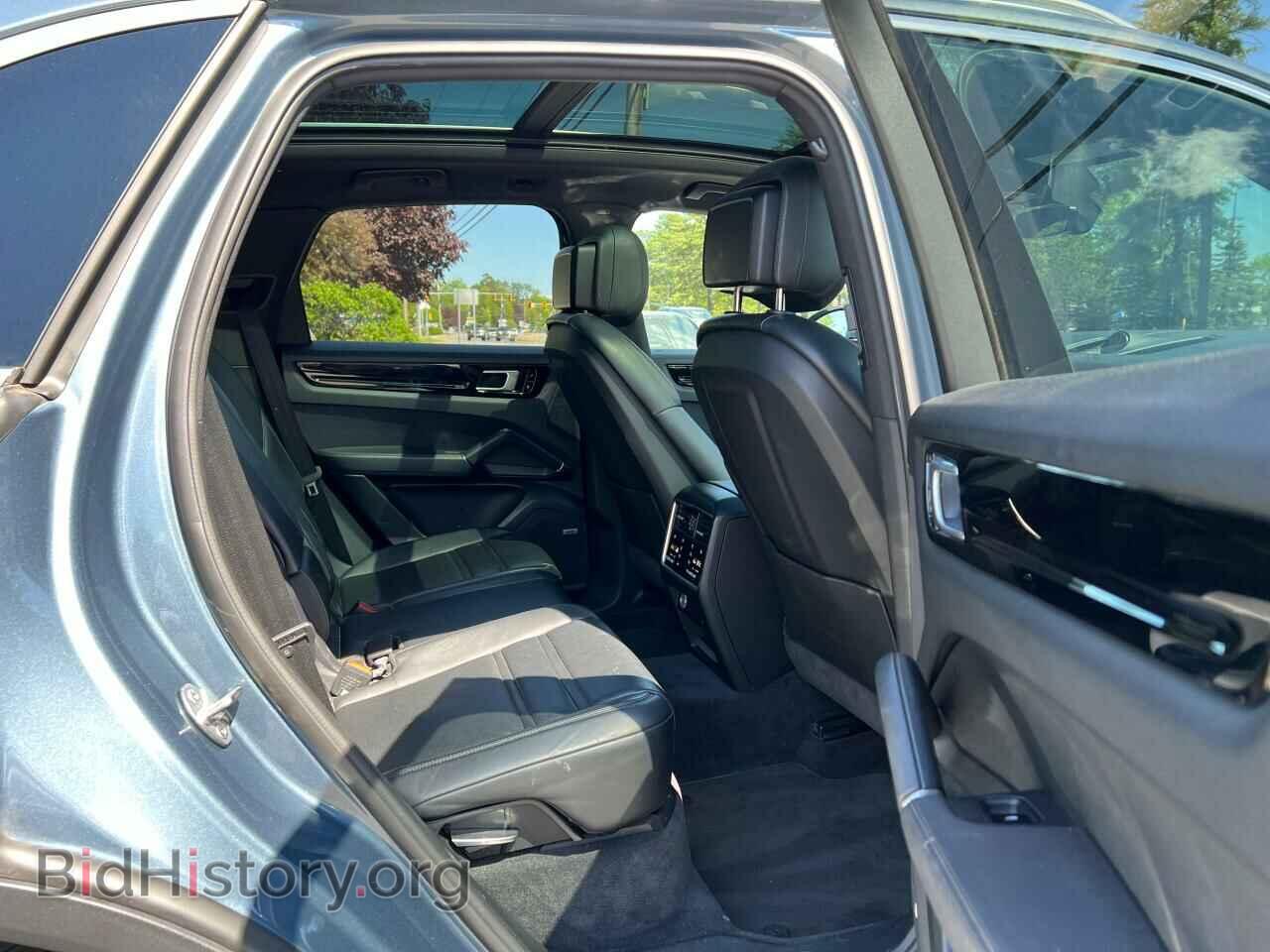 2019 PORSCHE CAYENNE - VIN: WP1AA2AY2KDA00786 - Photo 6