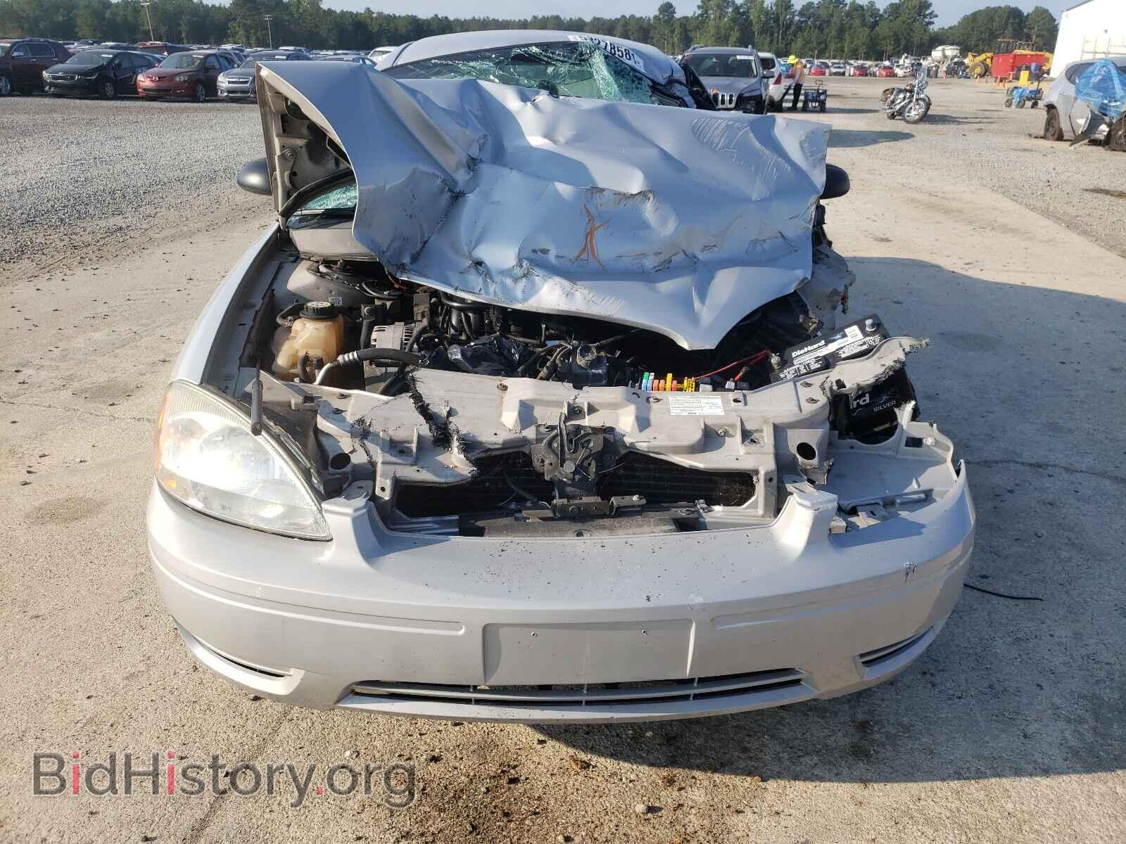 2006 FORD TAURUS - VIN: 1FAFP53U46A262677 - Фото 9