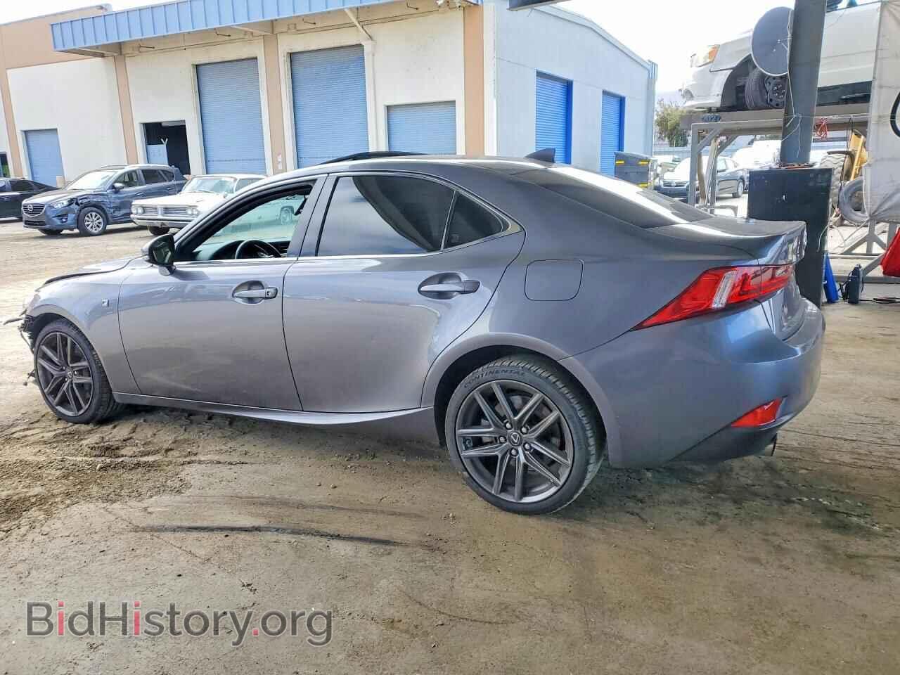 2014 LEXUS IS - VIN: JTHBE1D28E5011462 - Photo 2