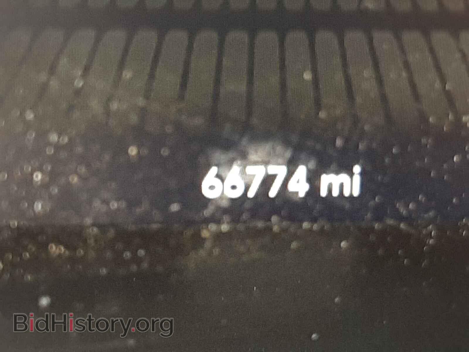 2018 DODGE CHALLENGER - VIN: 2C3CDZBT6JH178462 - Photo 8