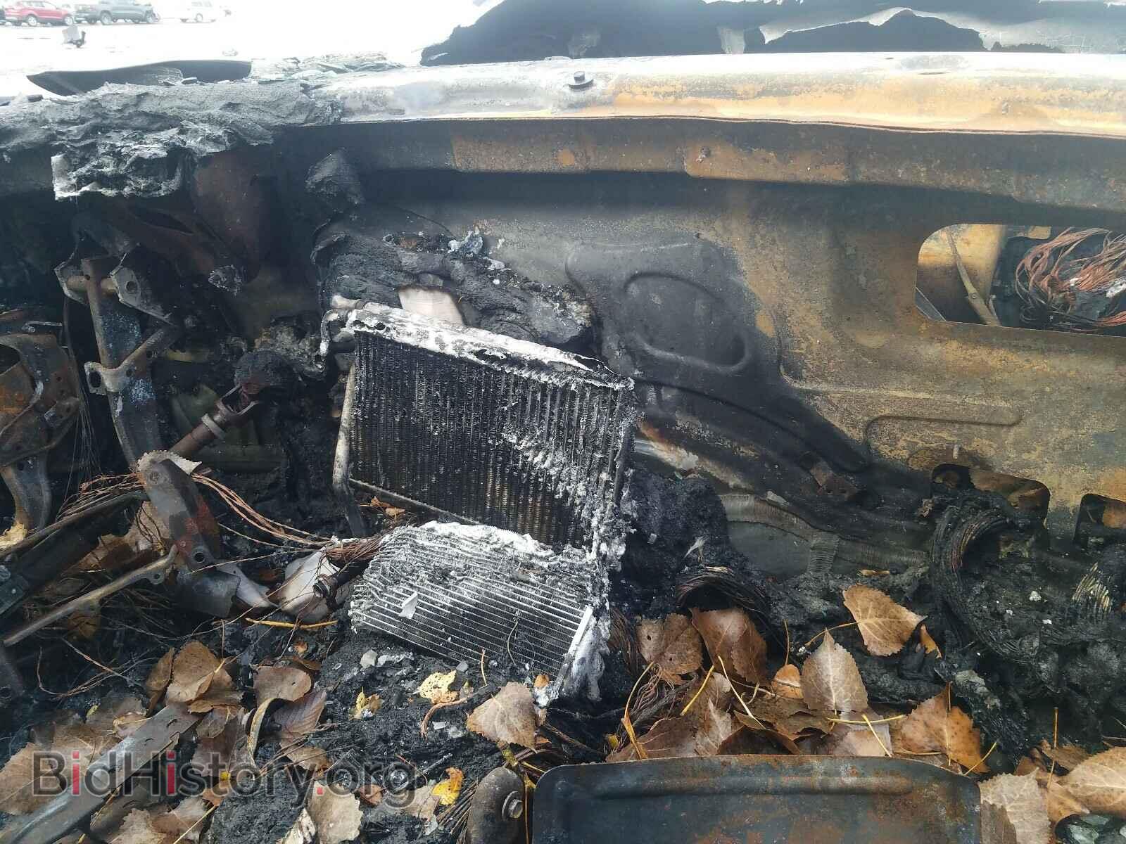2015 JEEP CHEROKEE - VIN: 1C4RJFBG9FC753390 - Фото 9