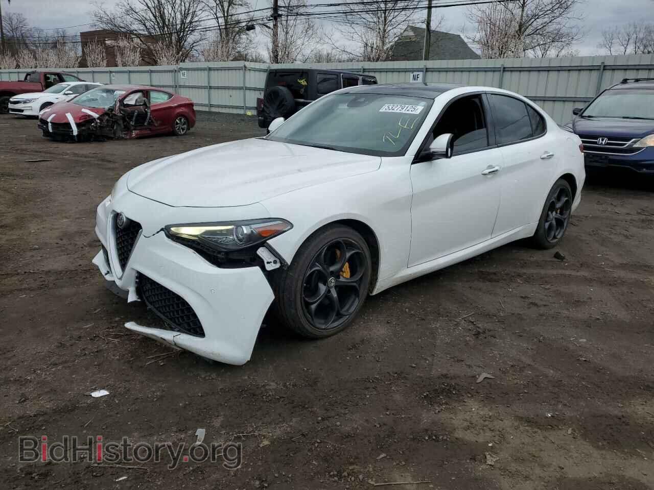 Фотография ZARFAEEN5H7555253 - ALFA ROMEO GIULIA 2017