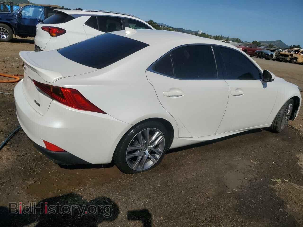 2019 LEXUS IS - VIN: JTHBA1D27K5090971 - Фото 3