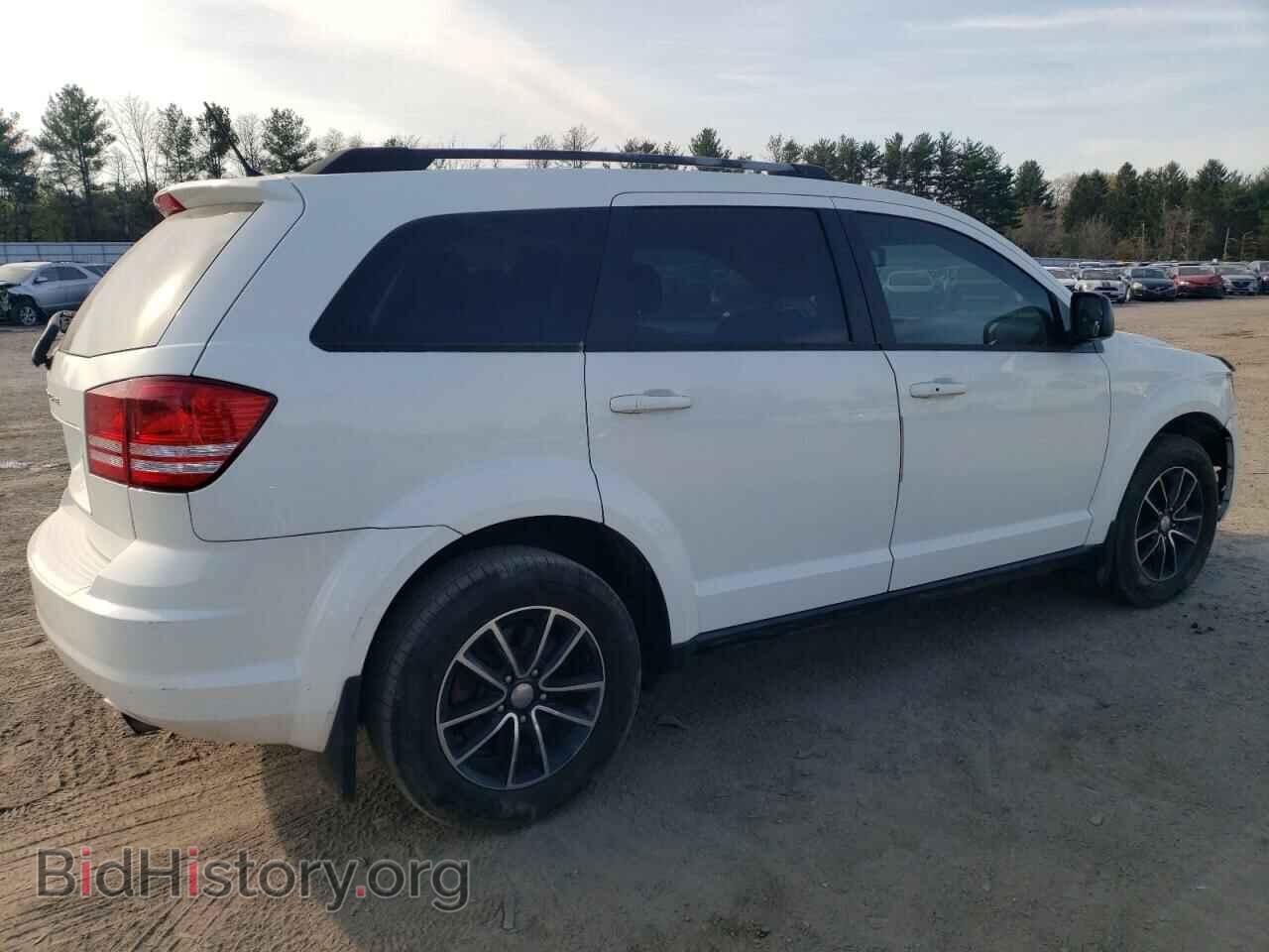 2017 DODGE JOURNEY - VIN: 3C4PDCAB8HT605256 - Фото 3