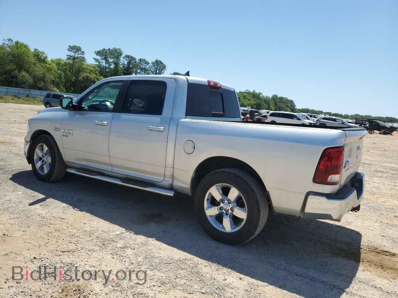 2019 RAM 1500 - VIN: 1C6RR6LT3KS563645 - Photo 2