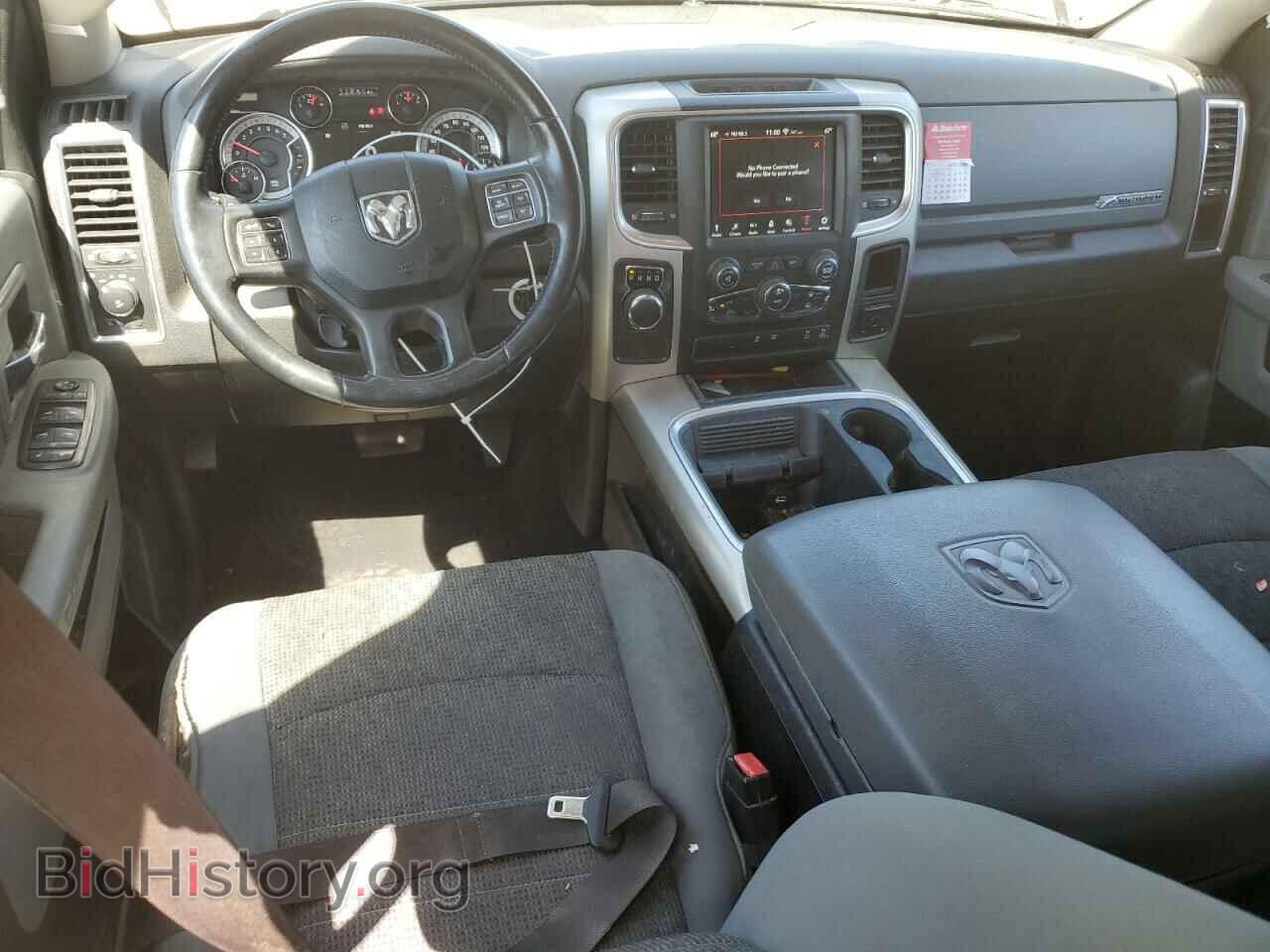 2019 RAM 1500 - VIN: 1C6RR6LT3KS563645 - Photo 8