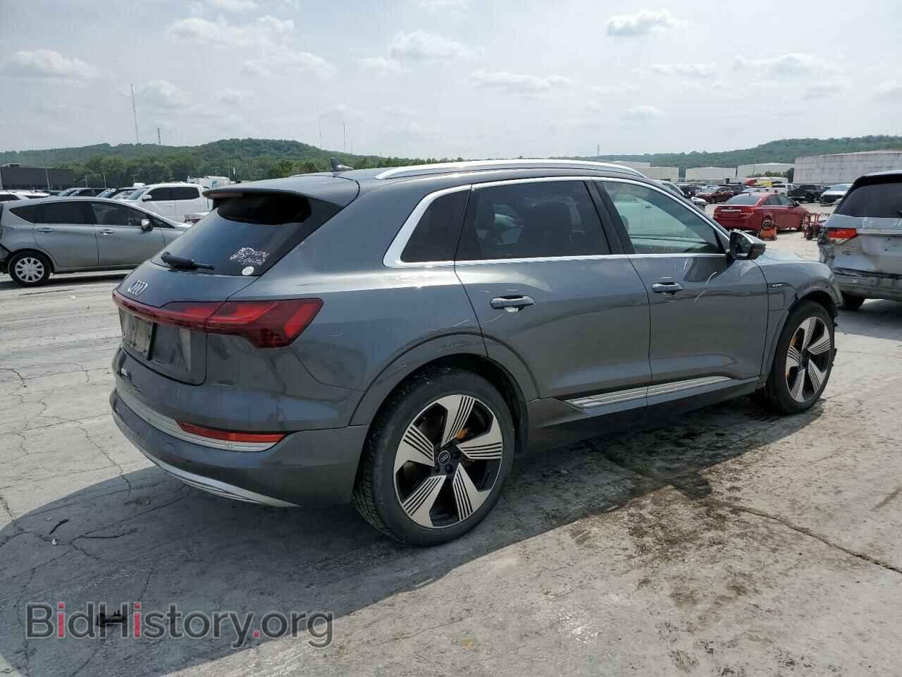 2019 AUDI E-TRON - VIN: WA1VAAGE5KB006016 - Photo 3