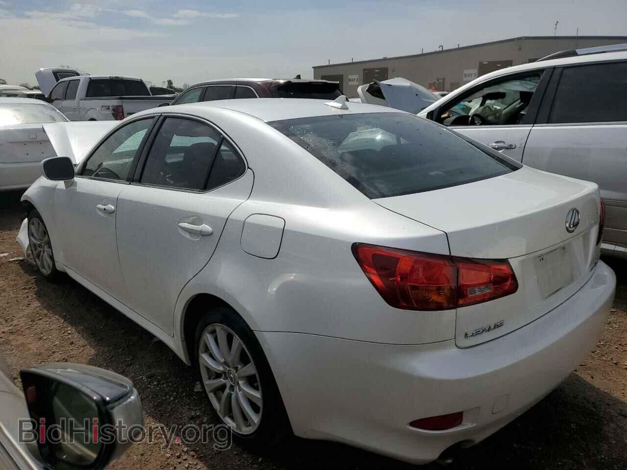 2008 LEXUS IS - VIN: JTHCK262182025029 - Фото 2