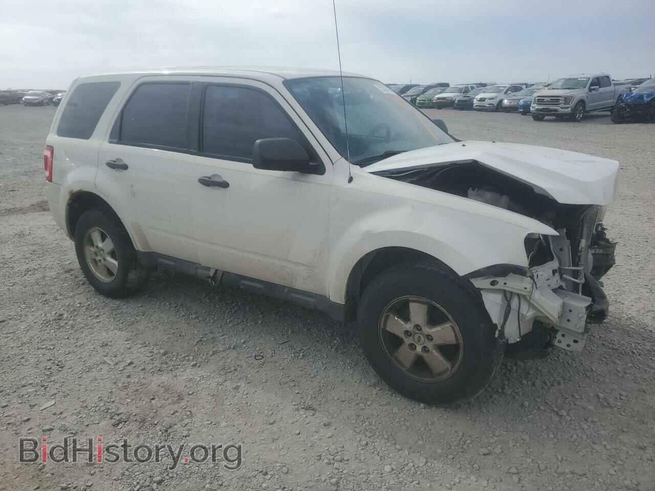 2011 FORD ESCAPE - VIN: 1FMCU9C71BKC61705 - Фото 4