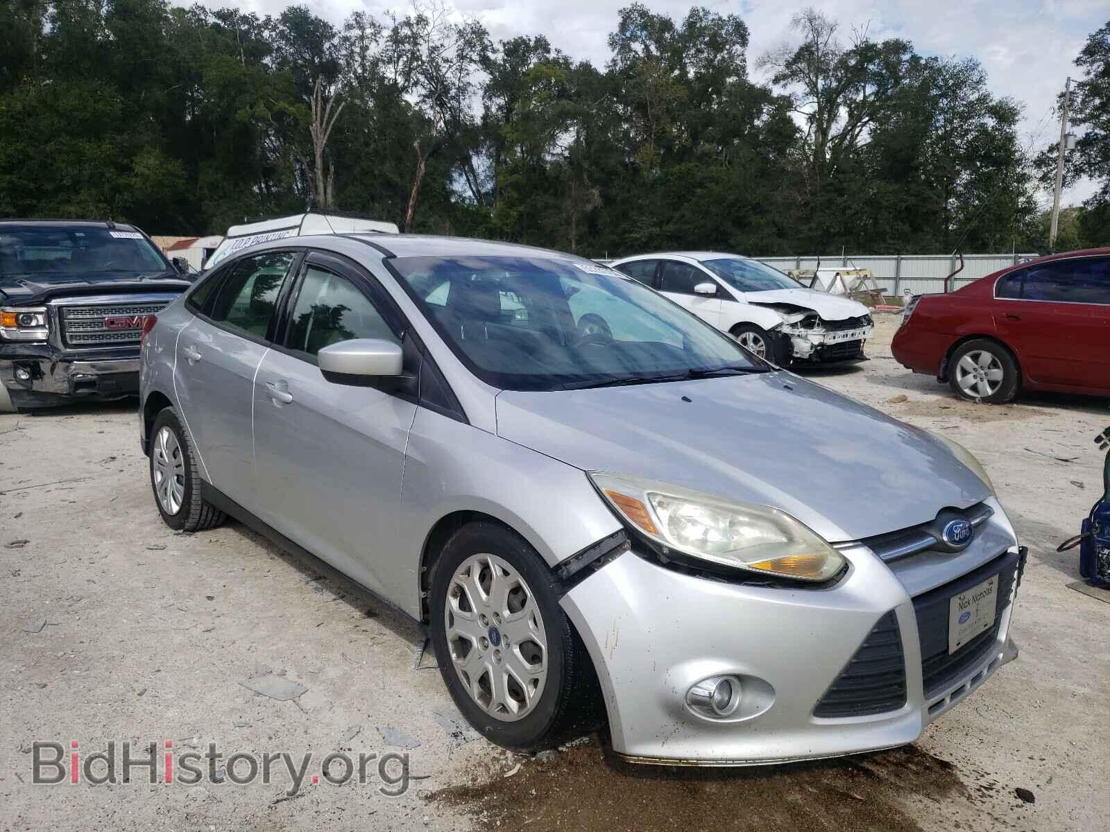 Photo 1FAHP3F22CL205062 - FORD FOCUS 2012