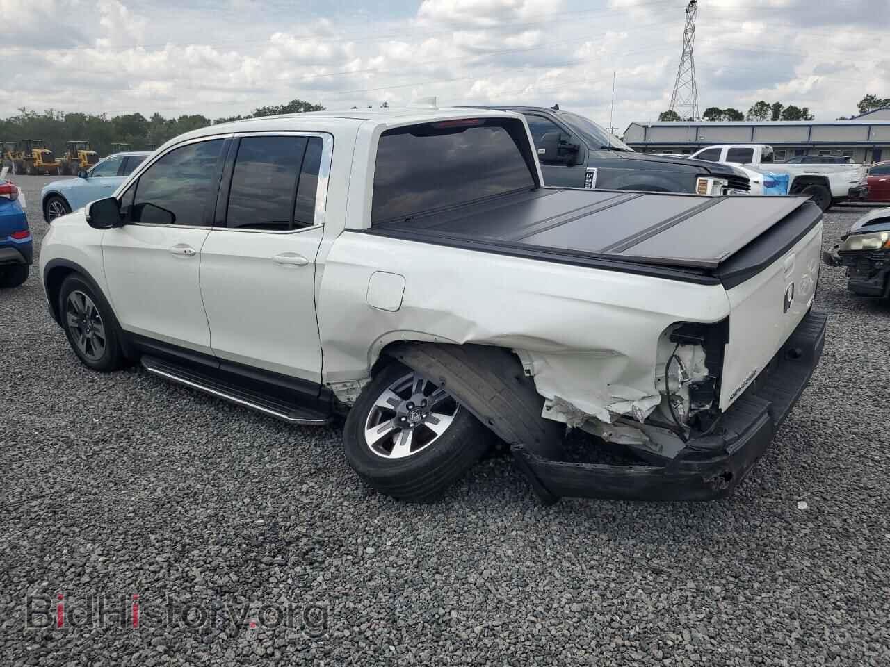 2017 HONDA RIDGELINE - VIN: 5FPYK3F67HB018350 - Фото 2