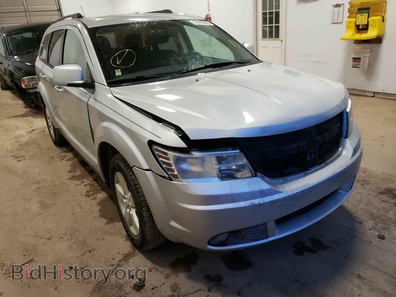 Фотография 3D4PG5FV8AT115530 - DODGE JOURNEY 2010