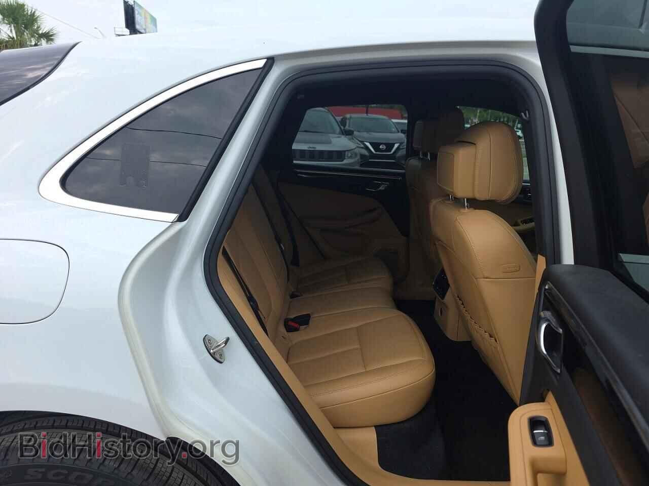 2018 PORSCHE MACAN - VIN: WP1AB2A53JLB33385 - Photo 6