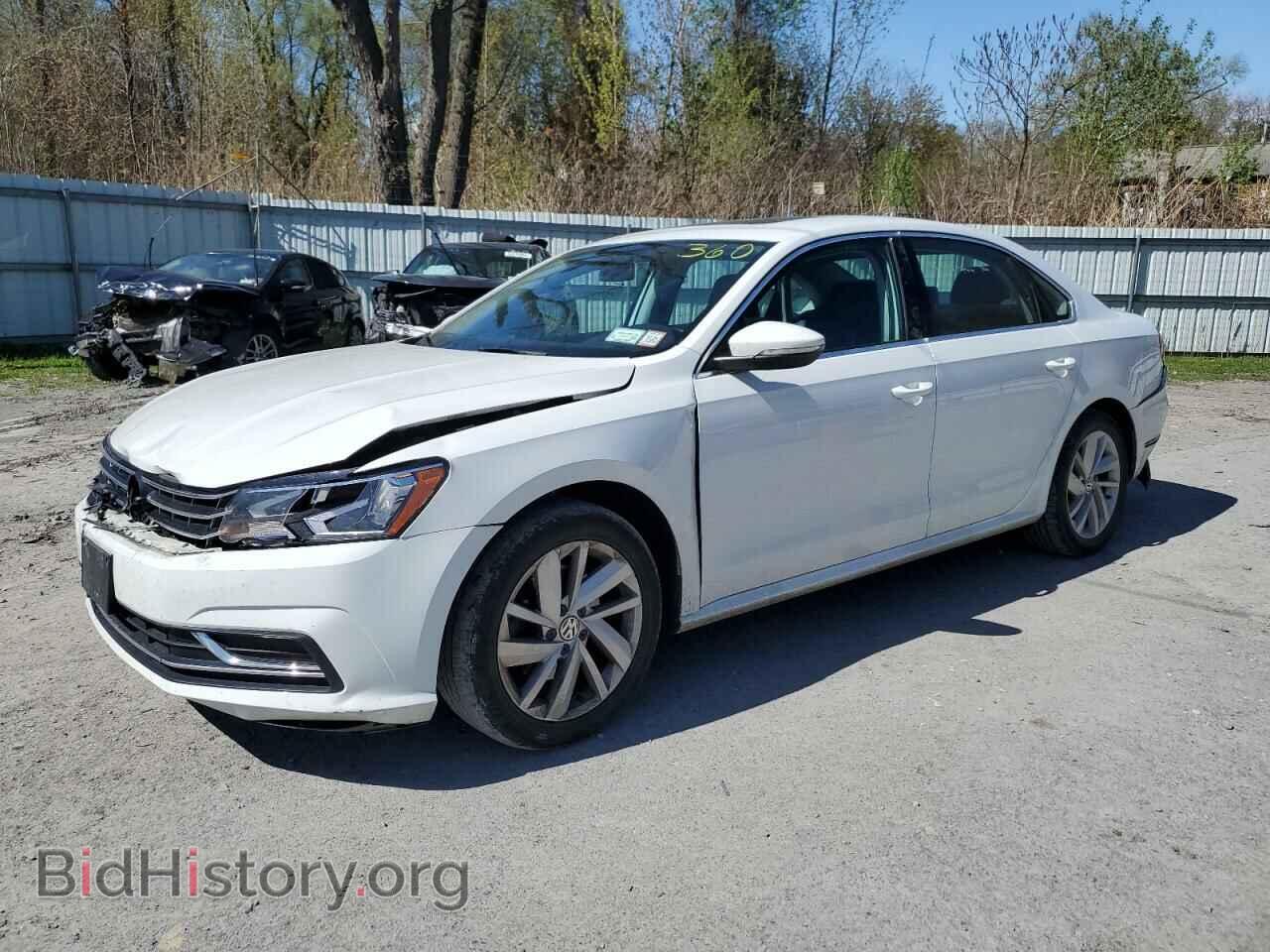 Фотография 1VWBA7A36JC005367 - VOLKSWAGEN PASSAT 2018