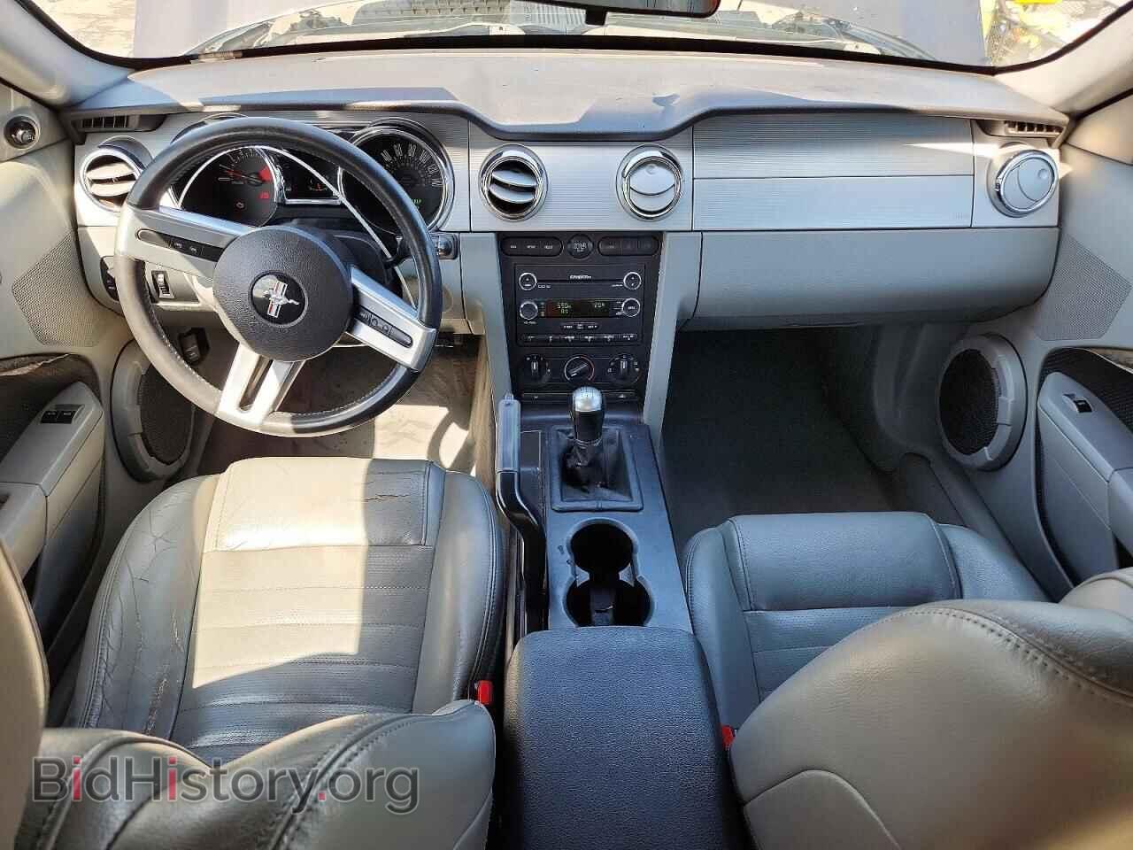 2008 FORD MUSTANG - VIN: 1ZVHT82H285163109 - Фото 8