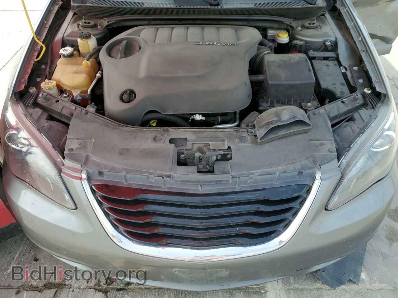 2011 CHRYSLER 200 - VIN: 1C3BC8FG3BN577795 - Photo 11